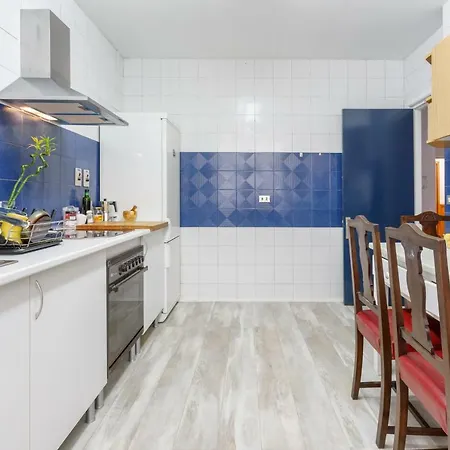 Homestay Urban Con Wifi Y Smart Tv *
