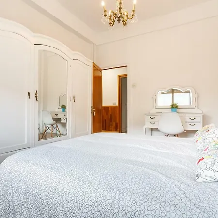 Urban Con Wifi Y Smart Tv Homestay
